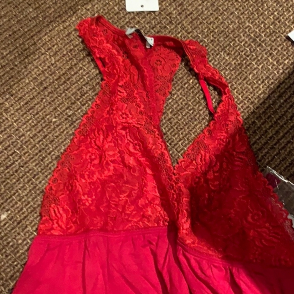 Y-Back Lace Nighty, Red, Sz M - Picture 7 of 8
